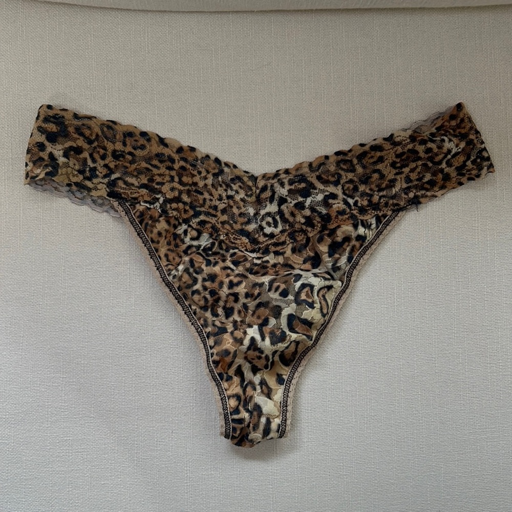 NWOT Signature Lace Low Rise Thong Hanky Panky Brown Leopard - OS